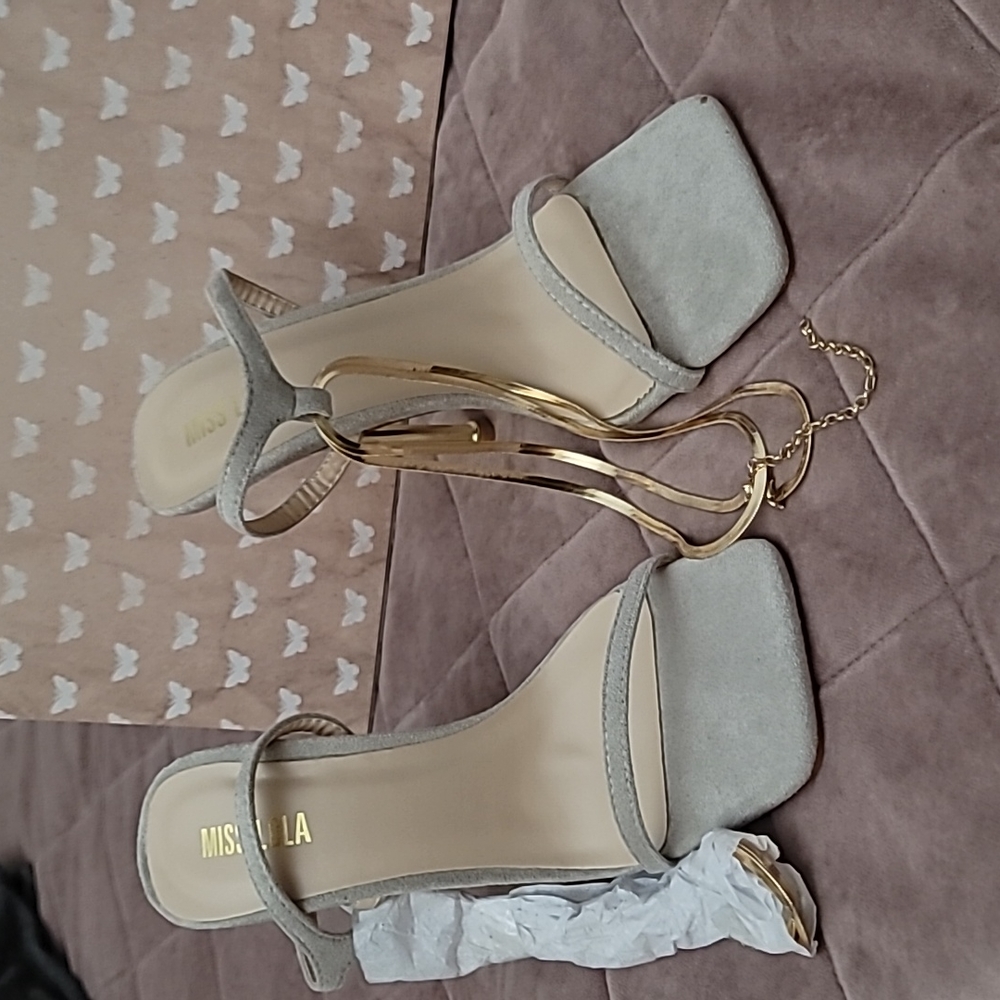 MISS LOLA HEELS